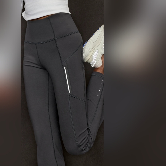 Athleta Pants - NWT Athleta Black Rainier Bootcut Pant Size XXS/P